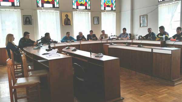 Κλήση για παράνομο παρκάρισμα στο Δήμαρχο Βοΐου στην Κοζάνη!