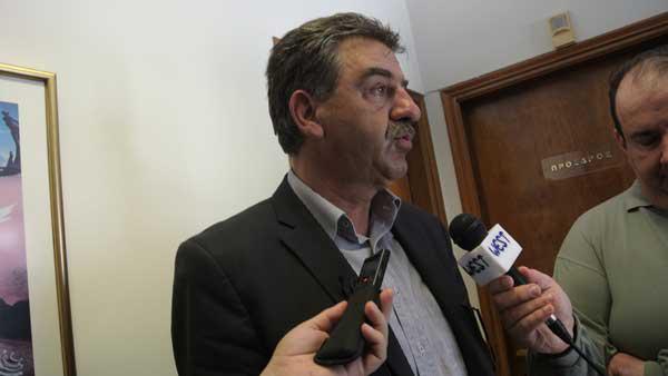 Αναστάτωση στα Γρεβενά μετά από πληροφορίες για άφιξη 3000-4000 προσφύγων στα “Πατώματα” – Τι λέει ο δήμαρχος και ο πρόεδρος της ΠΕΔ(video)