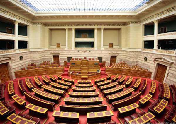 Την «αποποινικοποίηση» του ελεύθερου κάμπινγκ ζητούν βουλευτές του ΣΥΡΙΖΑ-Και οι Ντζιμάνης, Μουμουλίδης