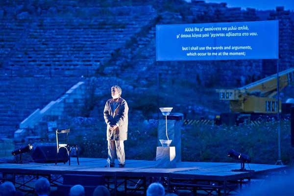 Η Αναπαράσταση της Δίκης του Σωκράτη στο Υπαίθριο Δημοτικό Θέατρο Κοζάνης