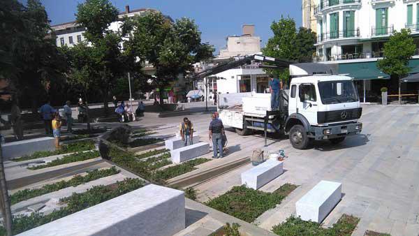 Εργασίες στην κεντρική πλατεία Κοζάνης