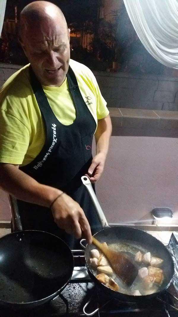 Με ιδιαίτερες γεύσεις και πολύ μεράκι η μαγειρική πανδαισία στο Geronimo  με τον sef Κώστα Κολιό