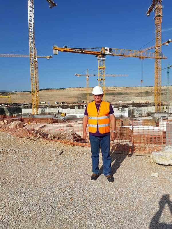 Ο βουλευτής του Σύριζα Γιώργος Ντζιμάνης επισκεύτηκε τον υπό κατασκευή ΑΗΣ 5 Πτολεμαίδας