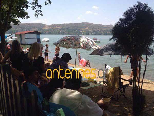 «Καμπάνα» 4.000 ευρώ από την Περιφέρεια στον Δήμο Καστοριάς για την…άμμο στην Πλαζ!