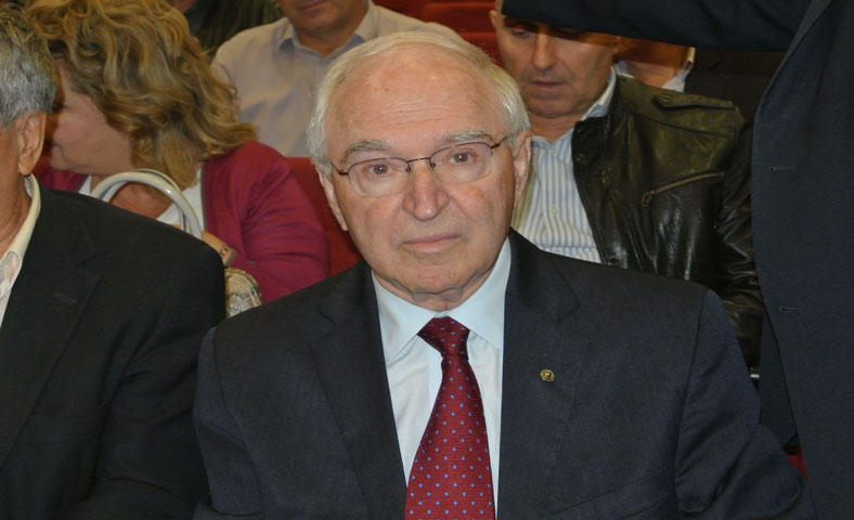Βράβευση του καθηγητή Δρ. Χαρίσιου Μπουντούλα από το Περιφερειακό Συμβούλιο