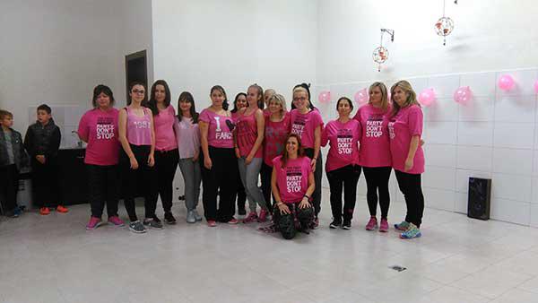 Ο Πολιτιστικός Σύλλογος Πλατάνια συμμετέχει στην εκστρατεία κατά του καρκίνου του μαστού με μία ώρα Zumba