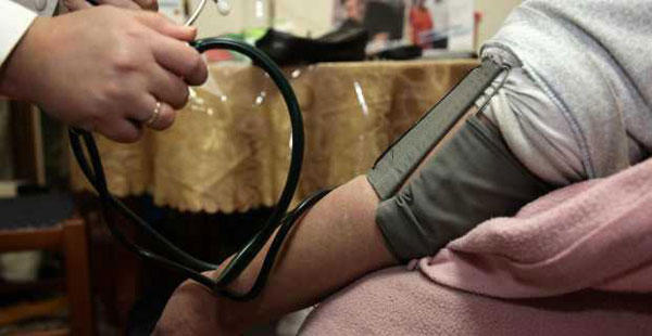 ΥΠ.Δ.Α.: “Αυτή θα είναι η διαδικασία για τις 3.000 μόνιμες θέσεις του Βοήθεια στο Σπίτι”