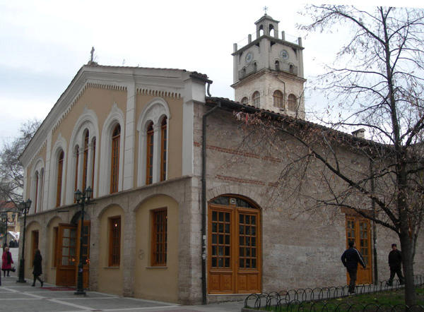 Πανηγυρίζει ο Ιερός Μητροπολιτικός Ναός Αγίου Νικολάου Κοζάνης, το μεταβυζαντινό μνημείο της πόλης