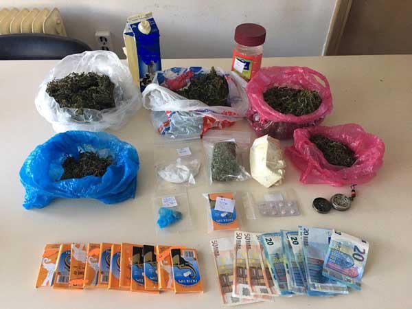 Συνελήφθησαν δύο άτομα στην Πτολεμαΐδα για κατοχή ναρκωτικών ουσιών