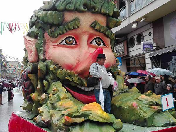 Αποκριά Κοζάνης 2017 χωρίς τον Eno Shkodrani, τον πατρινό