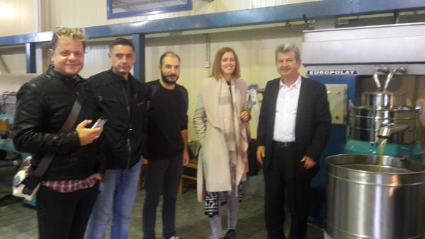 ksenoi_dimosiografoi4