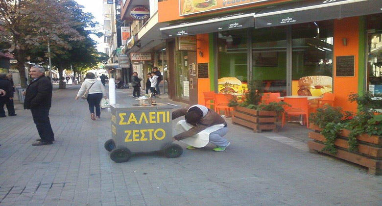 Έφτασε ο …χειμώνας…ζεστό σαλέπι στην πλατεία της Κοζάνης
