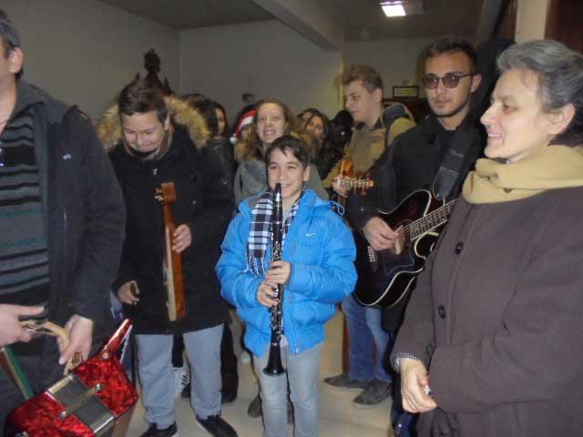 Στο δημαρχείο Εορδαίας τα πρώτα κάλαντα του Μουσικού Σχολείου