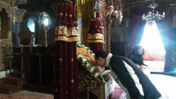 agios_nikolas_proskinima2
