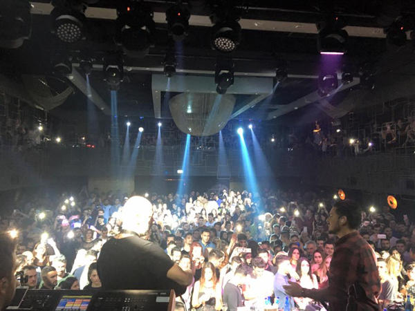 dada_live_stan3
