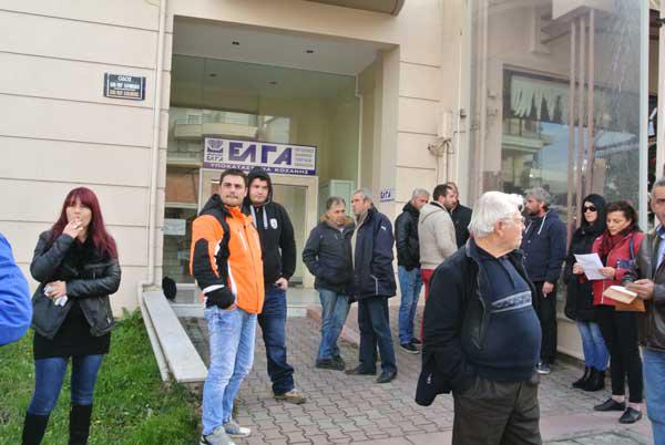 Διαμαρτυρία αγροτών από την Δυτική Μακεδονία στον ΕΛΓΑ Κοζάνης – Έρχονται κινητοποιήσεις