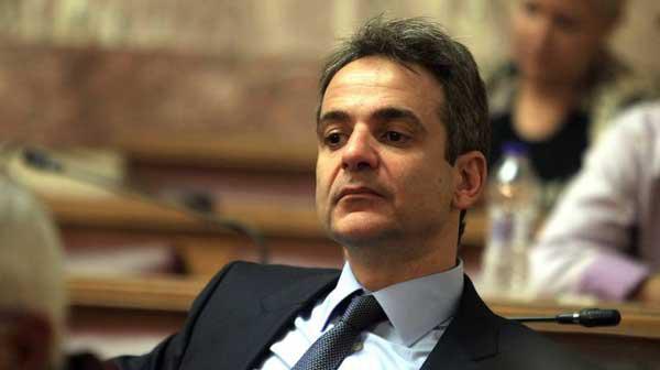 Στις πληγείσες περιοχής της Λέσβου και του Αμύνταιου ο Κυριάκος Μητσοτάκης