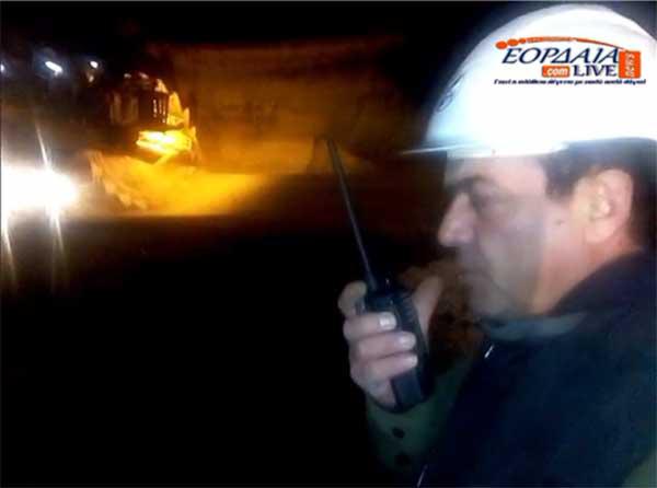 Ξημερώματα με τους εργαζόμενους στα ορυχεία της ΔΕΗ αντιμέτωπους με το σφοδρό κύμα κακοκαιρίας (βίντεο)