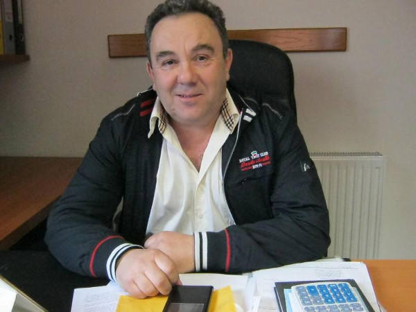 «Να δοθεί κίνητρο στους εργαζόμενους για οικειοθελείς αποχωρήσεις από τη ΔΕΗ»