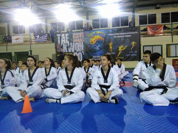 Με παγκόσμιες συμμετοχές και 250 αθλητές ξεκίνησε το Διεθνές Snow Camp Tae Kwon Do στην Κοζάνη