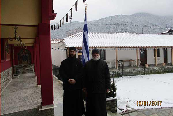 Επίσκεψη Αγιορείτη Μοναχού στον Ιερό Ναό του Αγίου Διονυσίου Βελβεντού