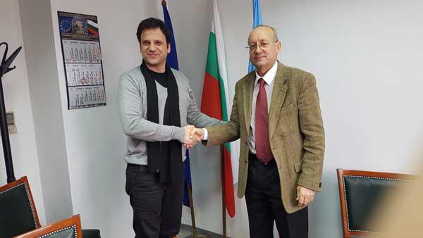 Συνάντηση του προέδρου των Γουνοποιών Σιάτιστας με τον πρόεδρο του Επιμελητηρίου Σόφιας για την έκθεση στη Βουλγαρία