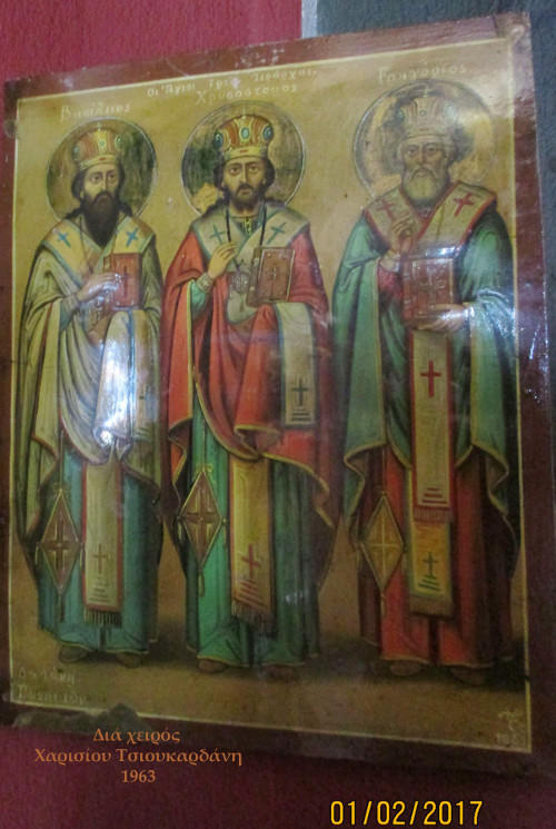 Σημείο αναφοράς ο γιορτασμός των Τριών Ιεραρχών (και) στο Βελβεντό, στο Πλατανόρεμα, στα Λεύκαρα.
