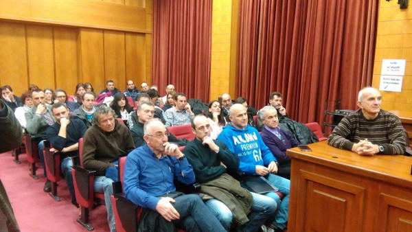 Είκοσι απινιδωτές τοποθετούνται σε κεντρικά σημεία της Δυτικής Μακεδονίας -Οκτώ στο Ν.Κοζάνης