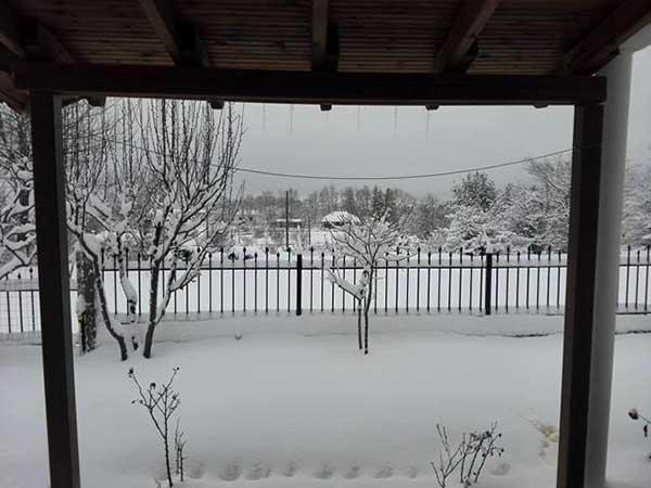 Μαρτιάτικο χιόνι στο Καταφύγι σήμερα 11/03/2017!!