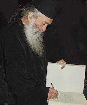 Είπε ο Υπάτιος, έτσι ήθελε η Παναγία!!! 
