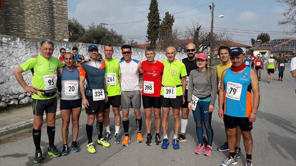 Ο Σύλλογος Δρομέων Υγείας Κοζάνης στον ημιμαραθώνιο στο Δίον
