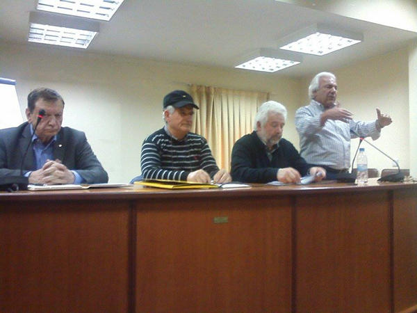 Συσπειρώνονται οι συνταξιούχοι: “Θέλουν να μας ρίξουν στον καιάδα”