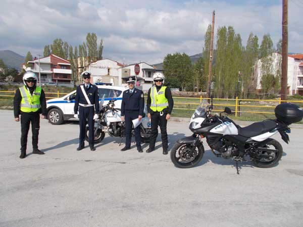 Συνεχίζονται τη Μ. Εβδομάδα, ενόψει των Εορτών του Πάσχα, οι δράσεις της Γενικής Περιφερειακής Αστυνομικής Διεύθυνσης Δυτικής Μακεδονίας για την πρόληψη τροχαίων ατυχημάτων και την αποφυγή χρήσης βεγγαλικών