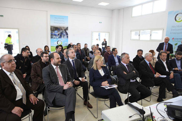 ΔΙΑΔΥΜΑ: Τις εγκαταστάσεις της Ολοκληρωμένης Διαχείρισης Απορριμμάτων επισκέφθηκε η Ευρωπαία Επίτροπος Περιφερειακής Πολιτικής Corina Creţu