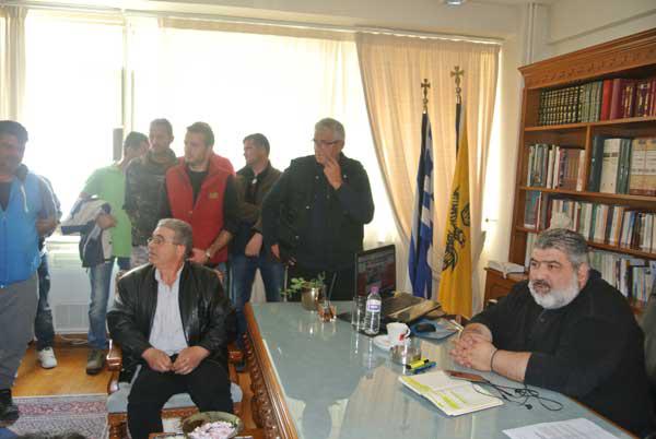 Παράσταση Διαμαρτυρίας επαγγελματιών ψαράδων λίμνης Πολυφύτου στον Αντιπεριφερειάρχη Π.Ε. Κοζάνης Παναγιώτη Πλακεντά