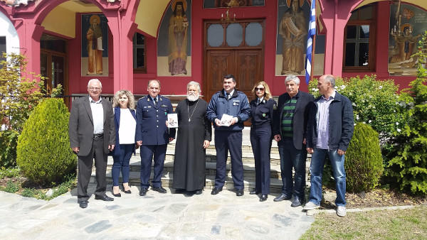 Επίσκεψη του Αστυνομικού Διευθυντή Κοζάνης Χαράλαμπου Θεοχάρη στον Ιερό Ναό του Αγίου Διονυσίου εν Ολύμπω Βελβεντού