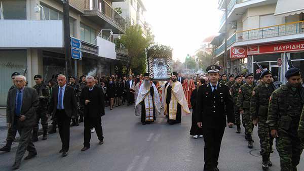 Εκατοντάδες πιστοί στη λιτανεία της εικόνας της Παναγίας της Ζιδανιώτισσας