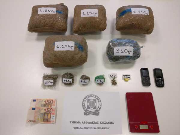 Σύλληψη τριών ατόμων σε περιοχή της Κοζάνης για διακίνηση 5 κιλών και 64,4 γραμμαρίων ακατέργαστης κάνναβης