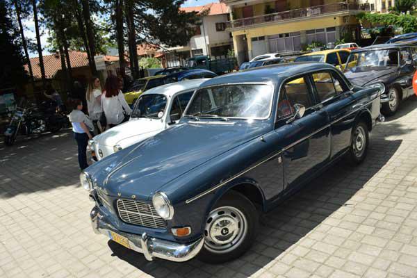 Οι “κούκλες” αντίκες των Φίλων Κλασικού Αυτοκινήτου Δυτικής Μακεδονίας ταξίδεψαν στην Εράτυρα!