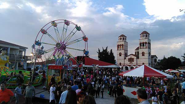 Πλήθος κόσμου επισκέφτηκε το πανηγύρι στο Δρέπανο