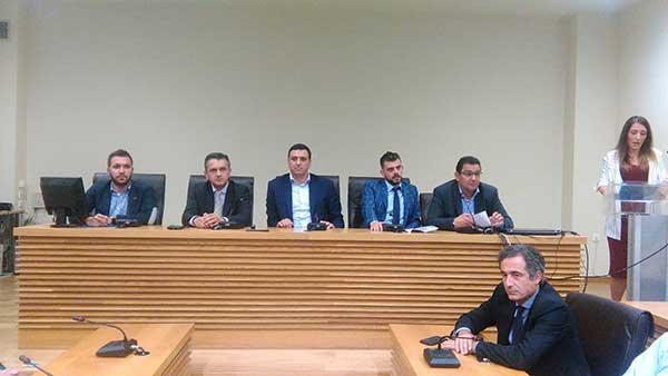 Κατάμεστο το Κοβεντάρειο στην ομιλία του Βασίλη Κικίλια για την επιχειρηματικότητα