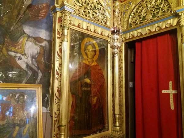 Πανηγυρίζει το παρεκκλήσι  του Αγίου Παντελεήμονα στον Ιερό Ναό Αγίου Δημητρίου Κοζάνης