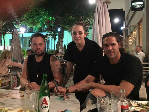 Από το “Survivor” στην “Κουζίνα της μαμάς Άννας” στα Σέρβια, ο Γιάννης Σπαλιάρας