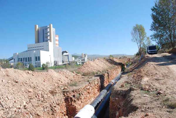 Υπογράφηκε ως έργο “γέφυρα” η τηλεθέρμανση της Φλώρινας
