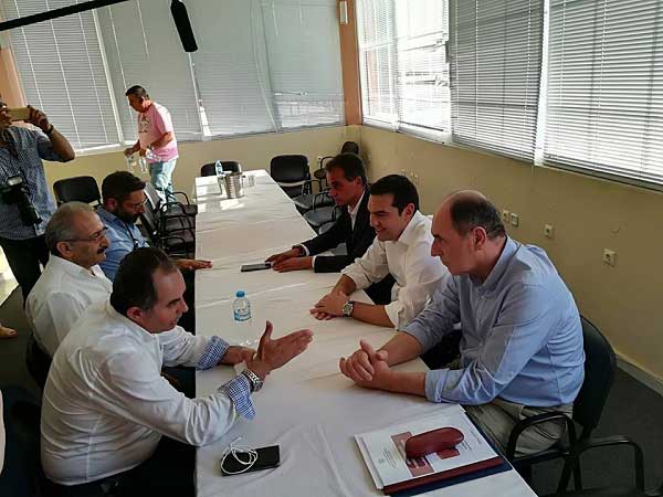 Θεατρική η συνάντηση του συντονιστικού για τη ΔΕΗ με τον Αλέξη Τσίπρα