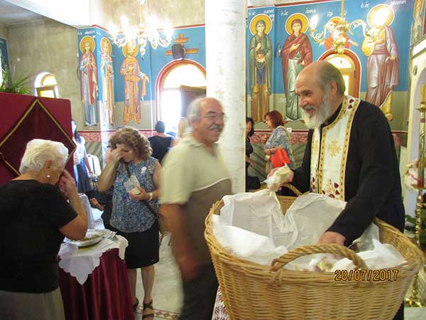 Με καλλίφωνες μελωδίες και πλήθος λαού η πανήγυρη του ι. Εξωκλησιού της Οσίας Ειρήνης Χρυσοβαλάντου στο Βαθύλακκο