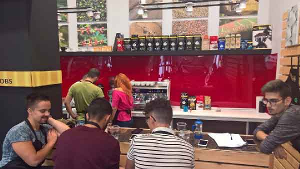 Σεμινάρια Επαγγελματία Barista από το Ι.ΙΕΚ Volteros