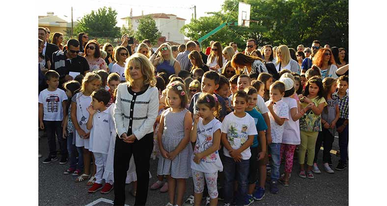 Η Φωτογραφία της Ημέρας: Τα πρωτάκια ξεκινούν το σχολείο!