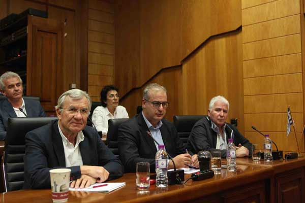 Στην λιγνιτική περιοχή βρέθηκαν τα μέλη της Μόνιμης Επιτροπής Περιβάλλοντος
