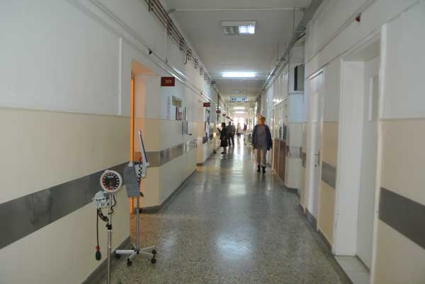 23 άτομα σε καραντίνα στην παθολογική του Μαμάτσειου – Απρόσκοπτη η λειτουργία της κλινικής – 8 νέα ύποπτα κρούσματα